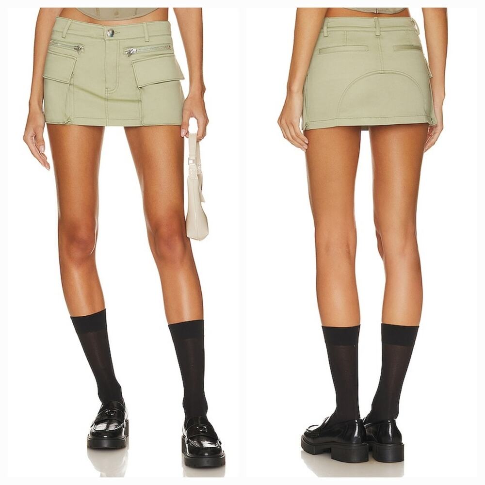 h:ours Clara Mini Skirt in Sage Green XL